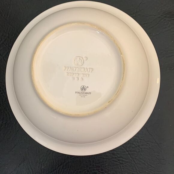 Pfaltzgraff USA Round Serving Bowl 9 Inches Round Cherries Plum Peaches Blue - Picture 5 of 7